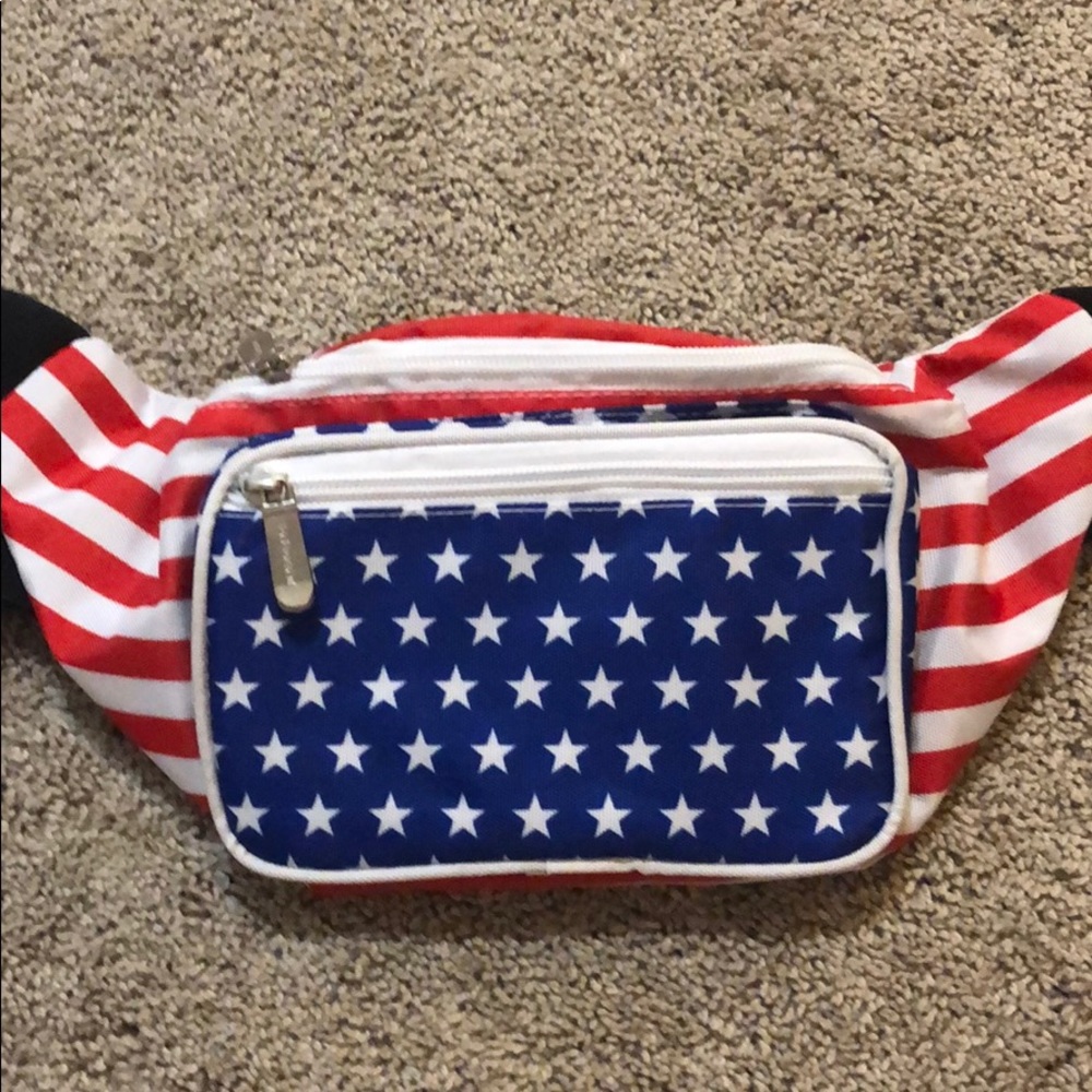 soujourner Bags American Flag Fanny Pack